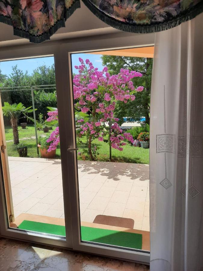 Villa Di Te Nema Pula Bagian luar foto